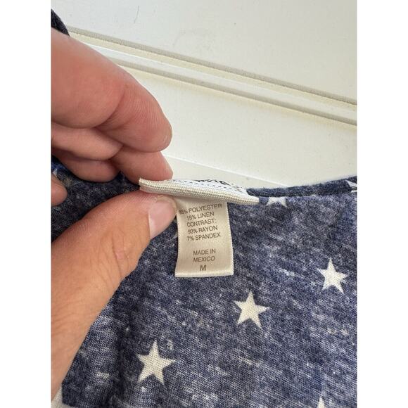 Daytrip Women's Size Medium Red White Blue Pocket American Flag Tank-top - Picture 2 of 4